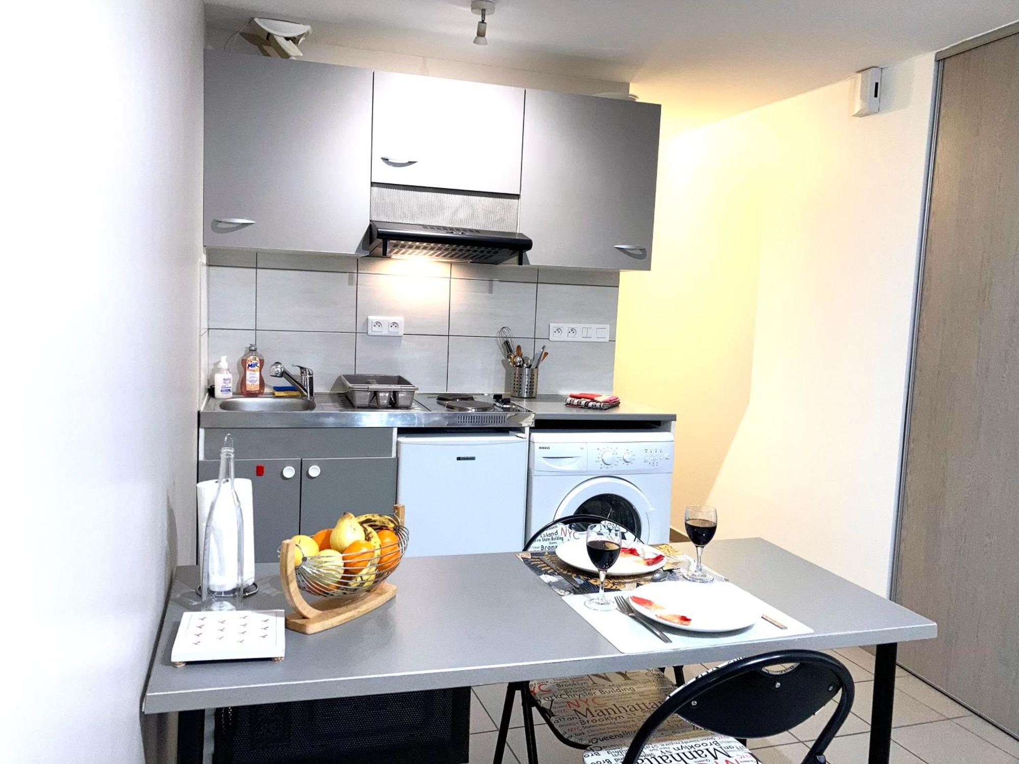 Charmant Studio Centre Ville Le Puy-en-Velay ภายนอก รูปภาพ